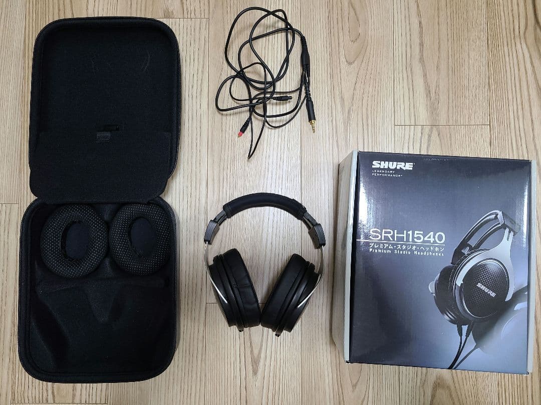 サクラ様　SHURE SRH1540 プレミアムスタジオヘッドフォン