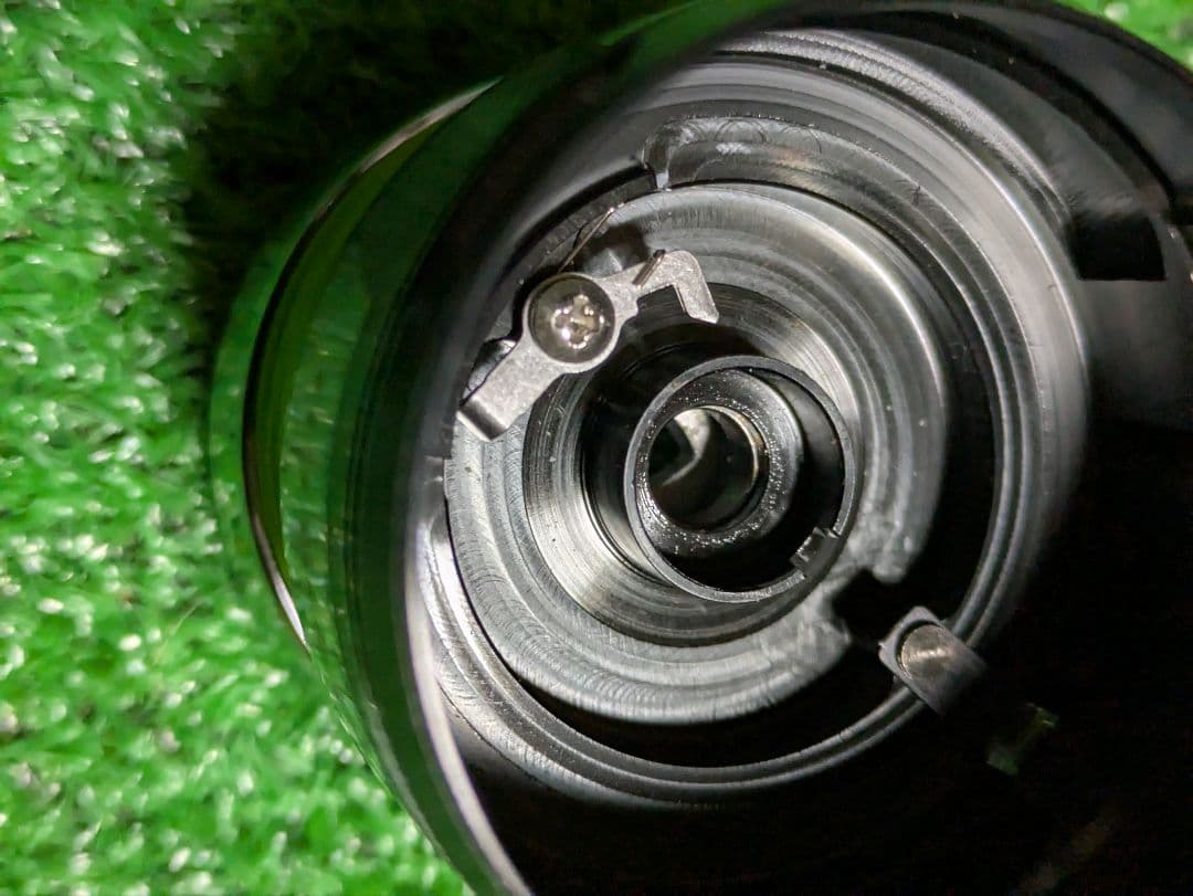 新品未使用。24ツインパワーC3000XG純正スプール