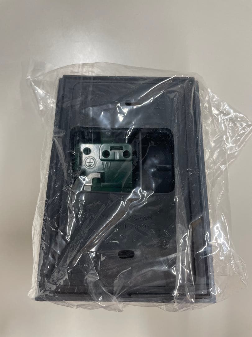 パナソニック　WK4604W 　スマート接地防水コンセント　4個セット