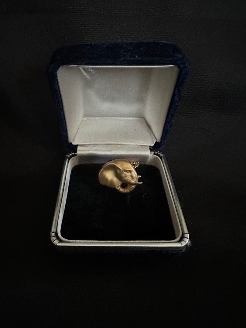 K18 象 ピンバッチ タイタック/ヴィンテージ