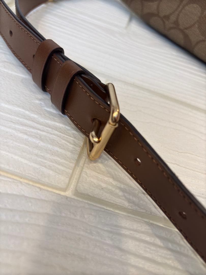 COACH シグネチャー ウエストバッグ ボディバッグ レザー 茶色