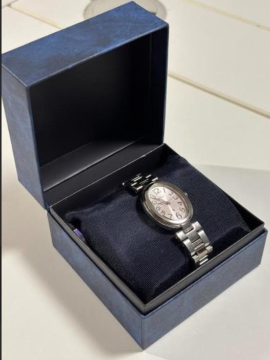 美品・付属品完備　SEIKO LUKIA レディース腕時計 定価約63,000円