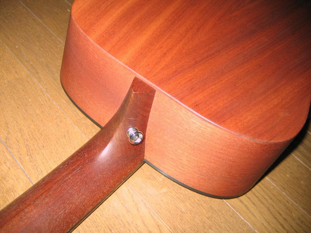 ＜六弦＞マーチン Dreadnought Junior 中古、美品