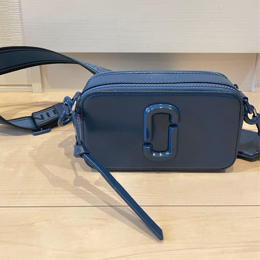 【マークジェイコブス MARCJACOBSショルダーバッグ スナップショット 】