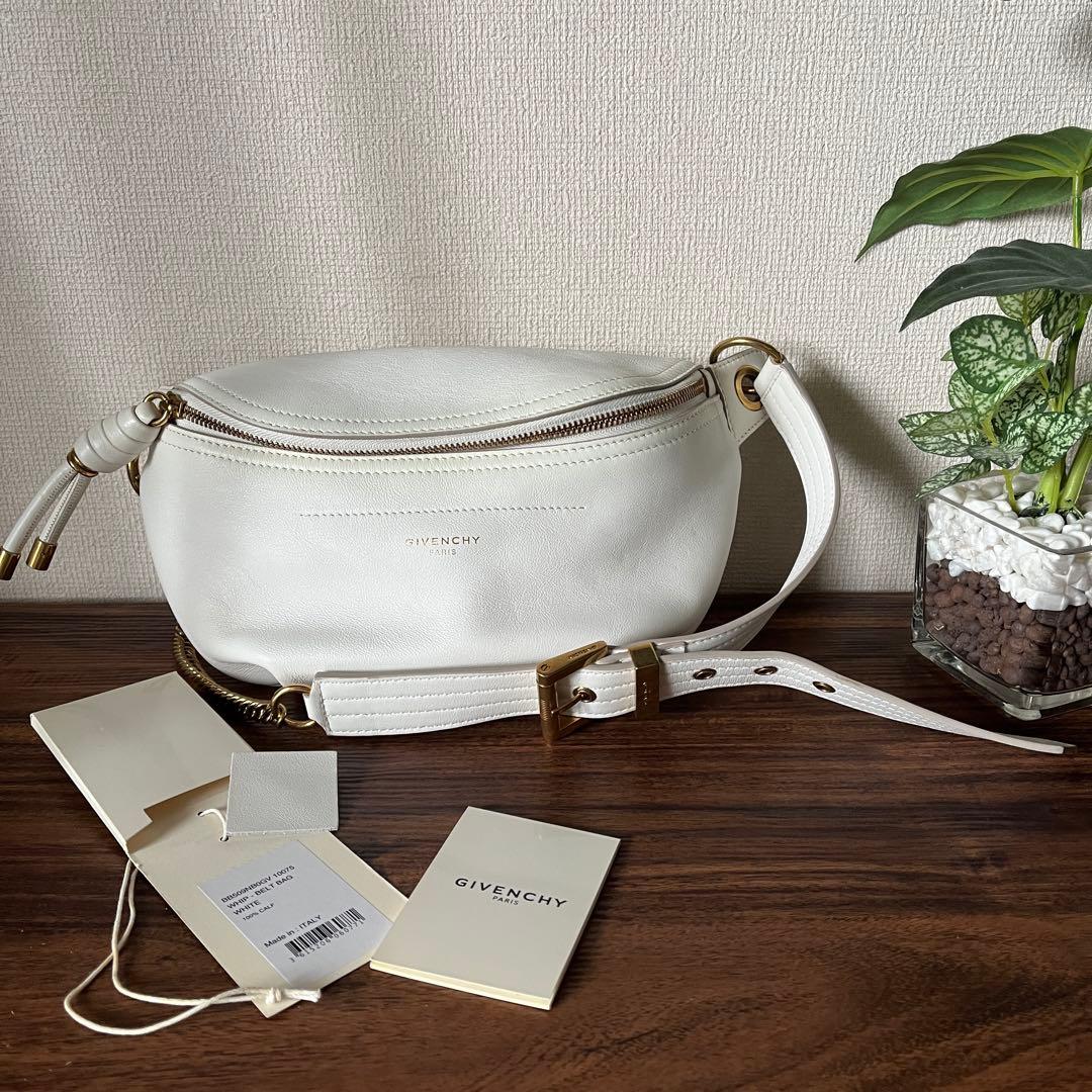 【美品！！】GIVENCHY ジバンシー ジバンシィ ボディバッグ ロゴ レザー