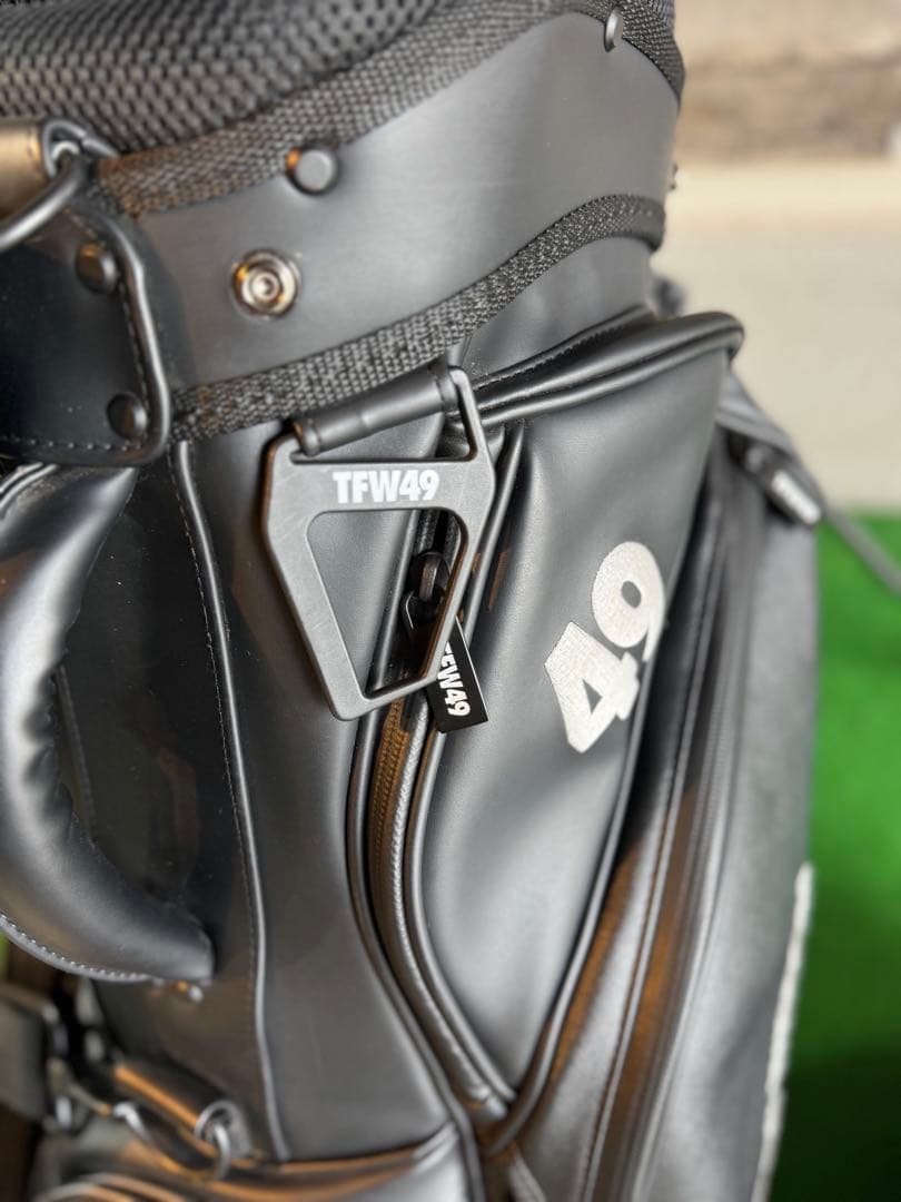 TFW49 ブラック キャディバッグ
