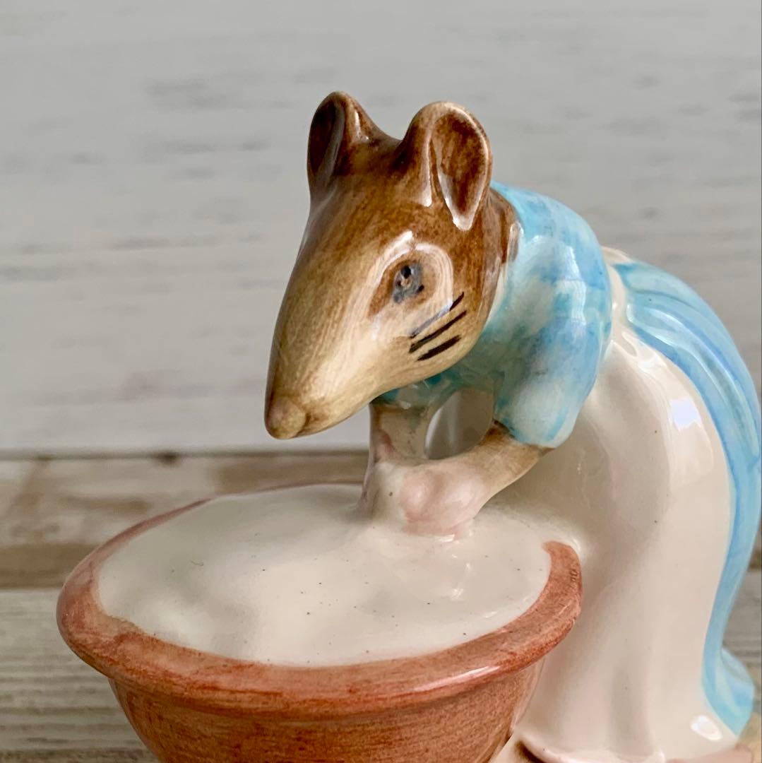 アナ・マライア フィギュリン ピーターラビット ベスウィック 置物