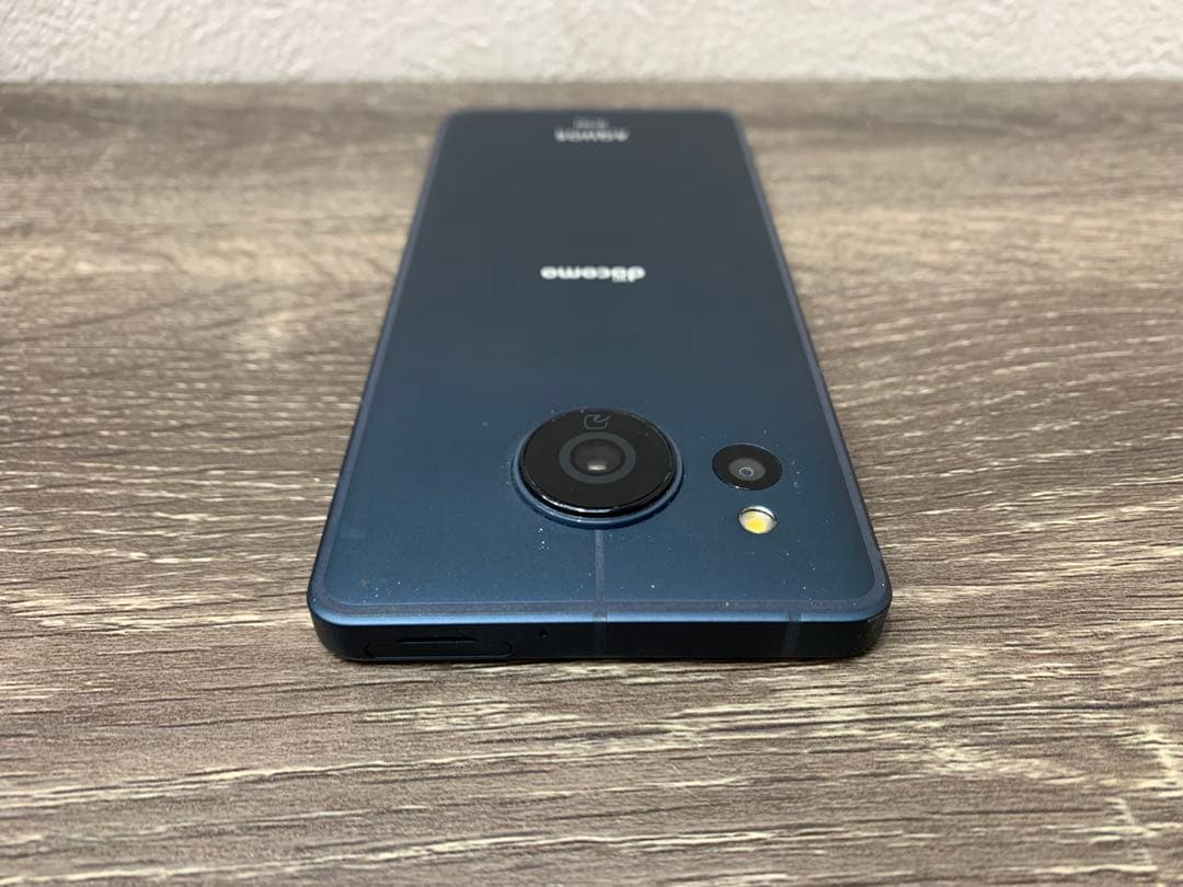 AQUOS sense8 docomo 128GB 本体