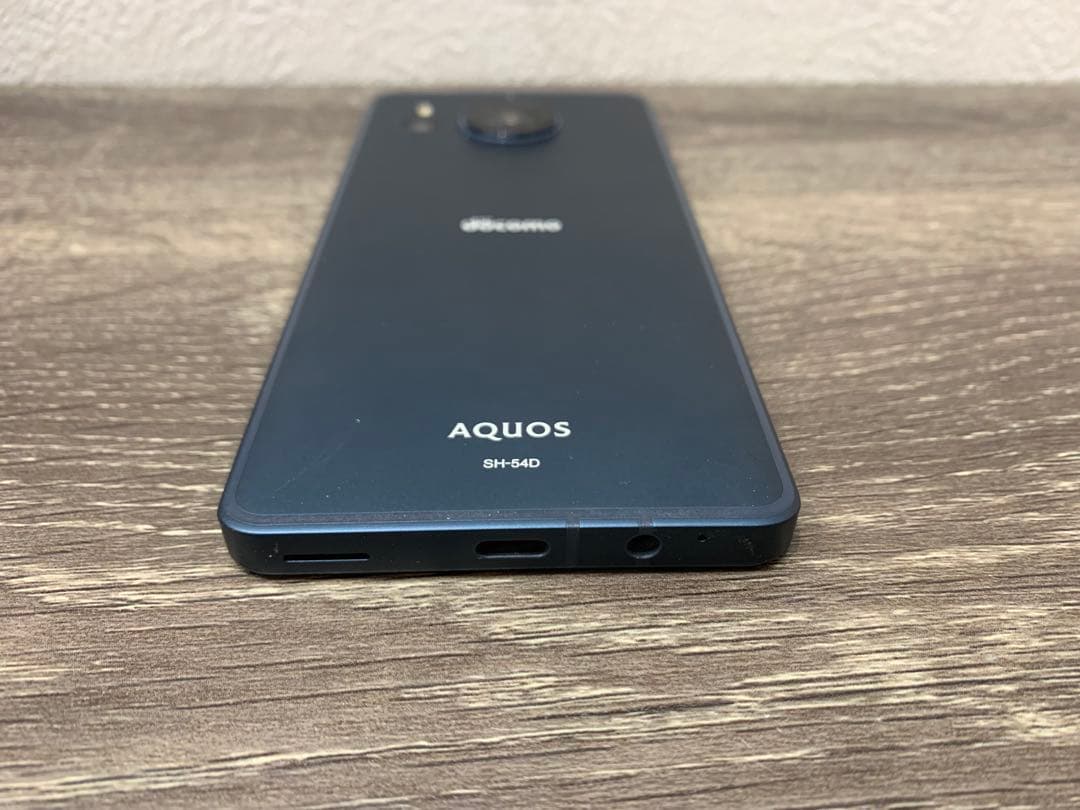 AQUOS sense8 docomo 128GB 本体