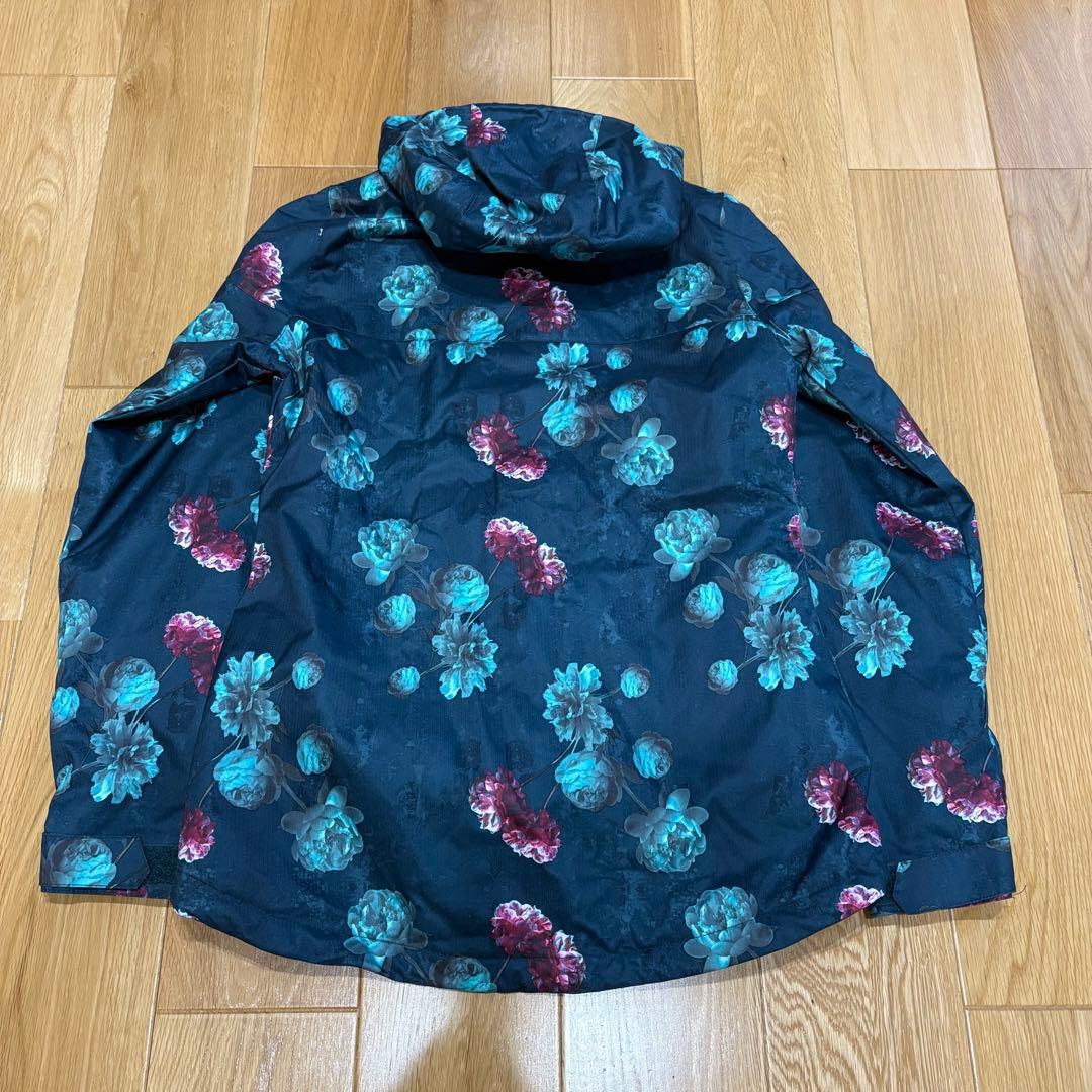 【極美品】VOLCOM ボルコム スノボーウェア 上下セット レディース M/S