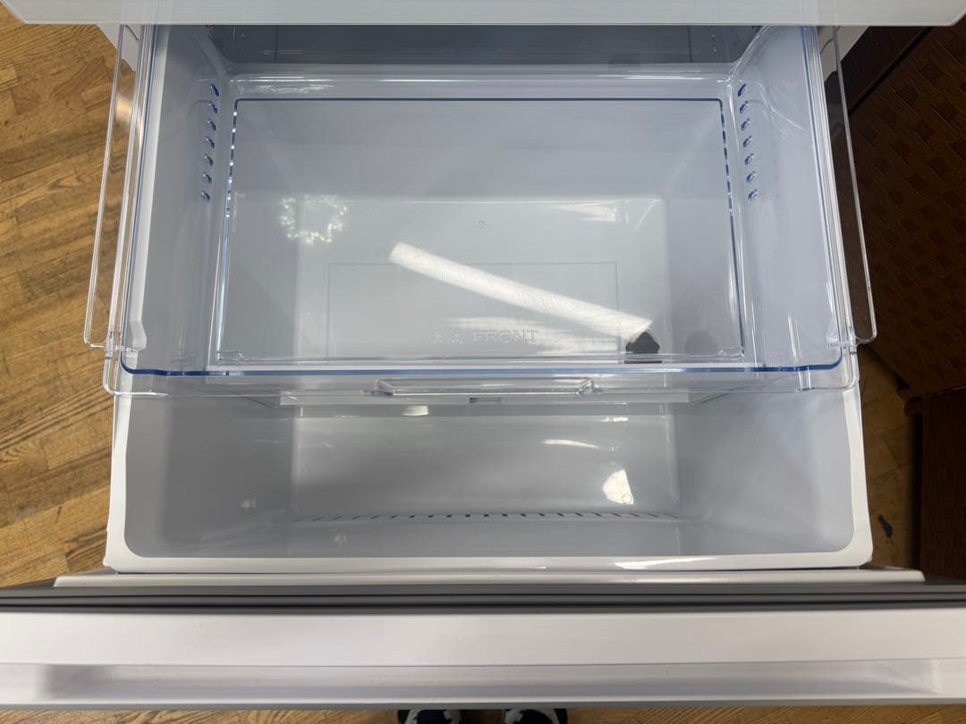 F096 Hisense ３ドア　冷蔵庫　358L 2023年　自動製氷　右開き