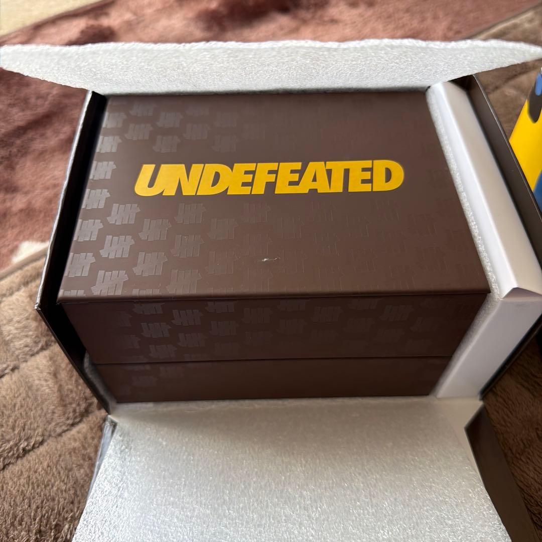UNDEFEATEDコラボG-SHOCK ブラウン 腕時計 未使用