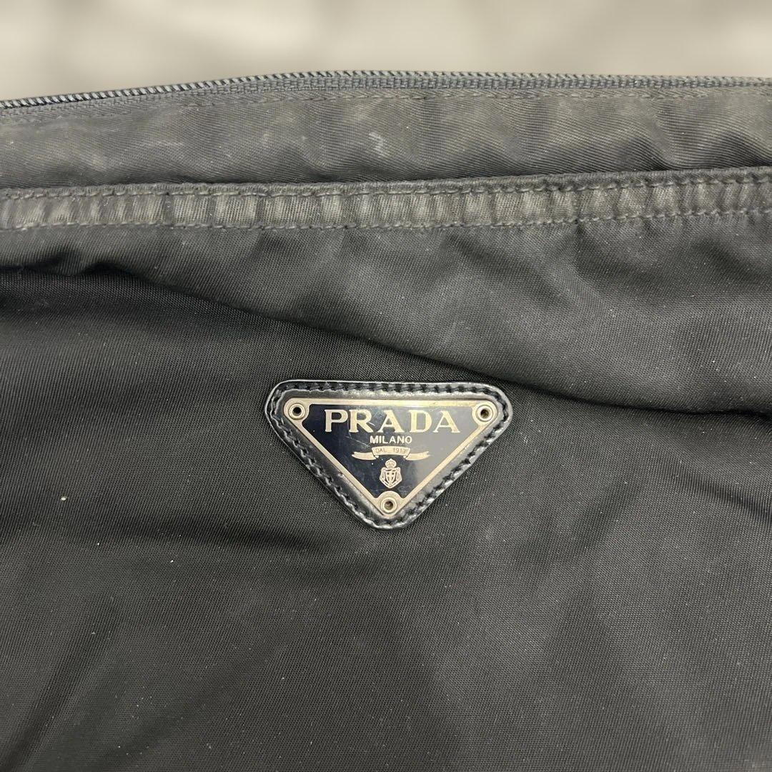 PRADA サフィアーノ　ショルダーバッグ