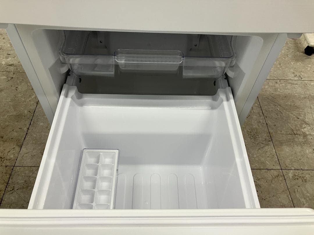 SHARP冷凍冷蔵庫 SJ-D15G-W 152L 2021年製