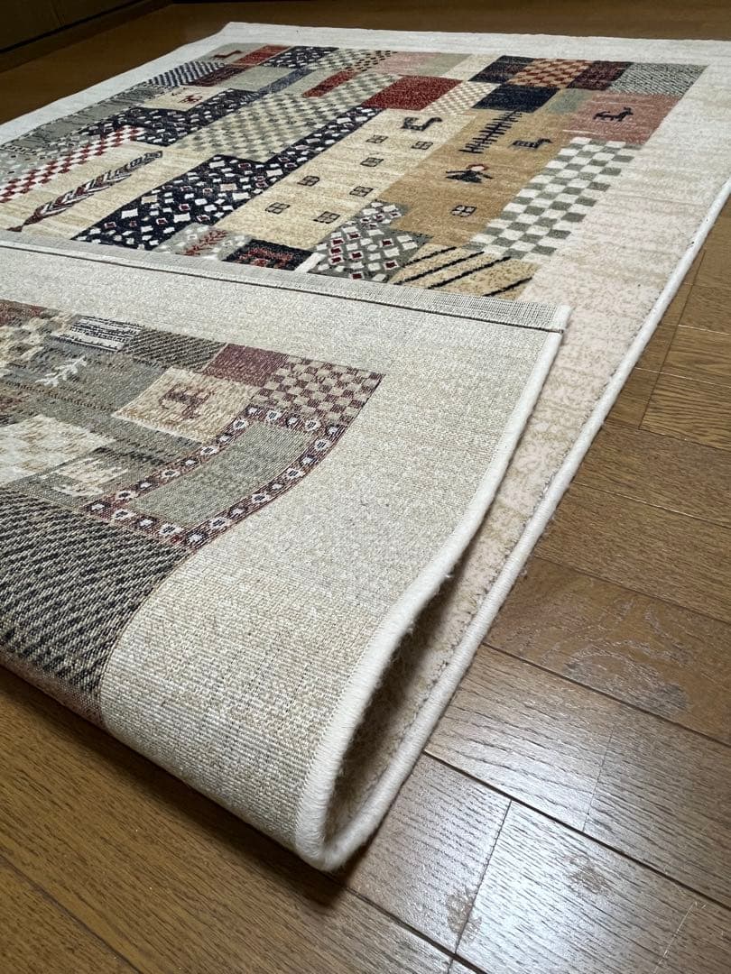 ウール100%パッチワークラグ 133x195 cm　中古