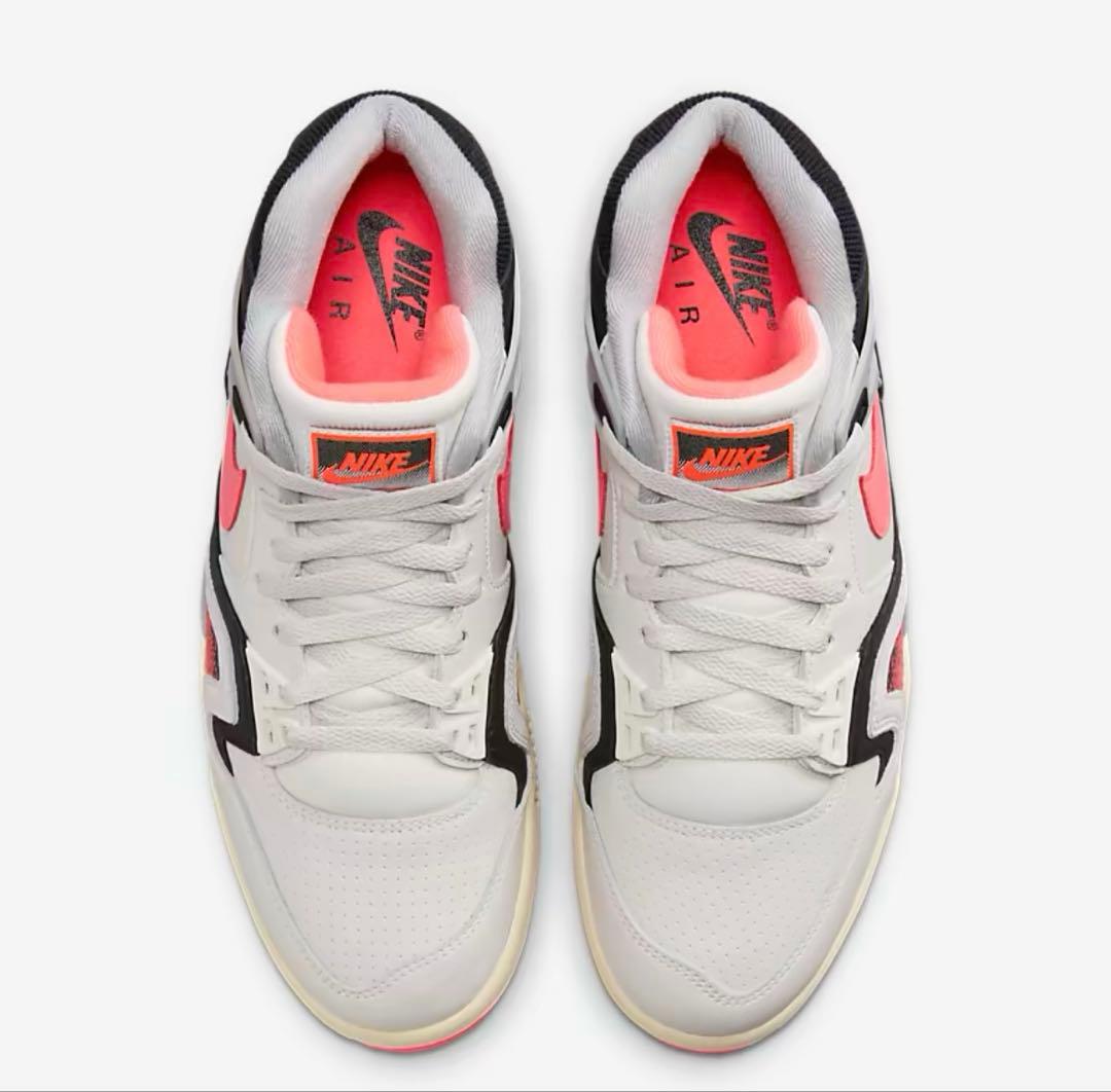 ナイキ　エアテックチャレンジ2