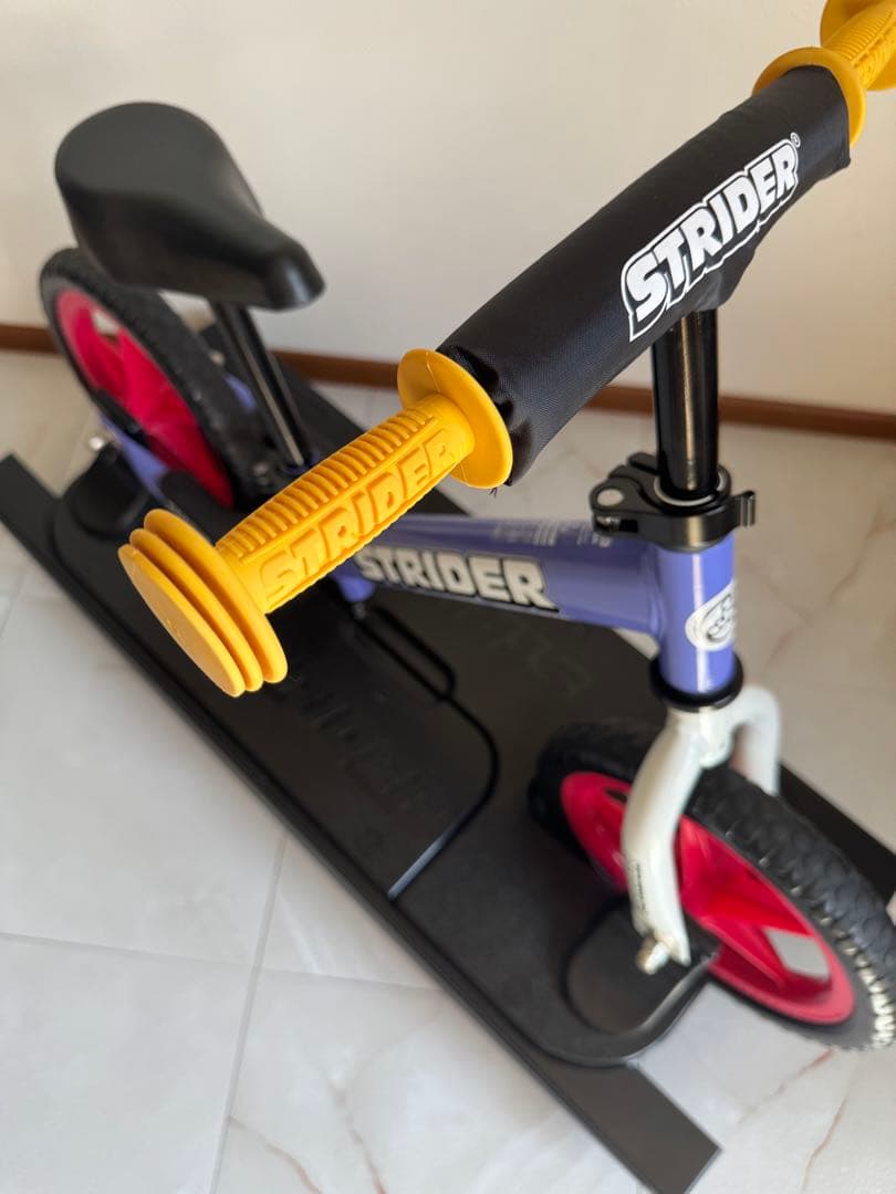 ★10/5まで最安値★ストライダースポーツモデル　ムラサキスポーツ限定カラー