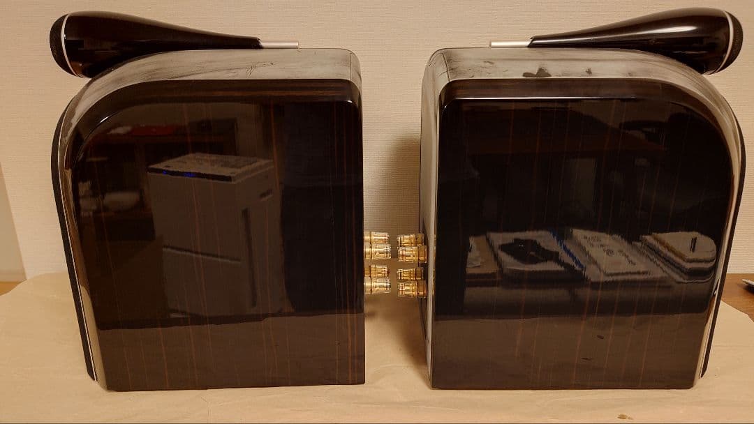 Bowers & Wilkins スピーカーPM1