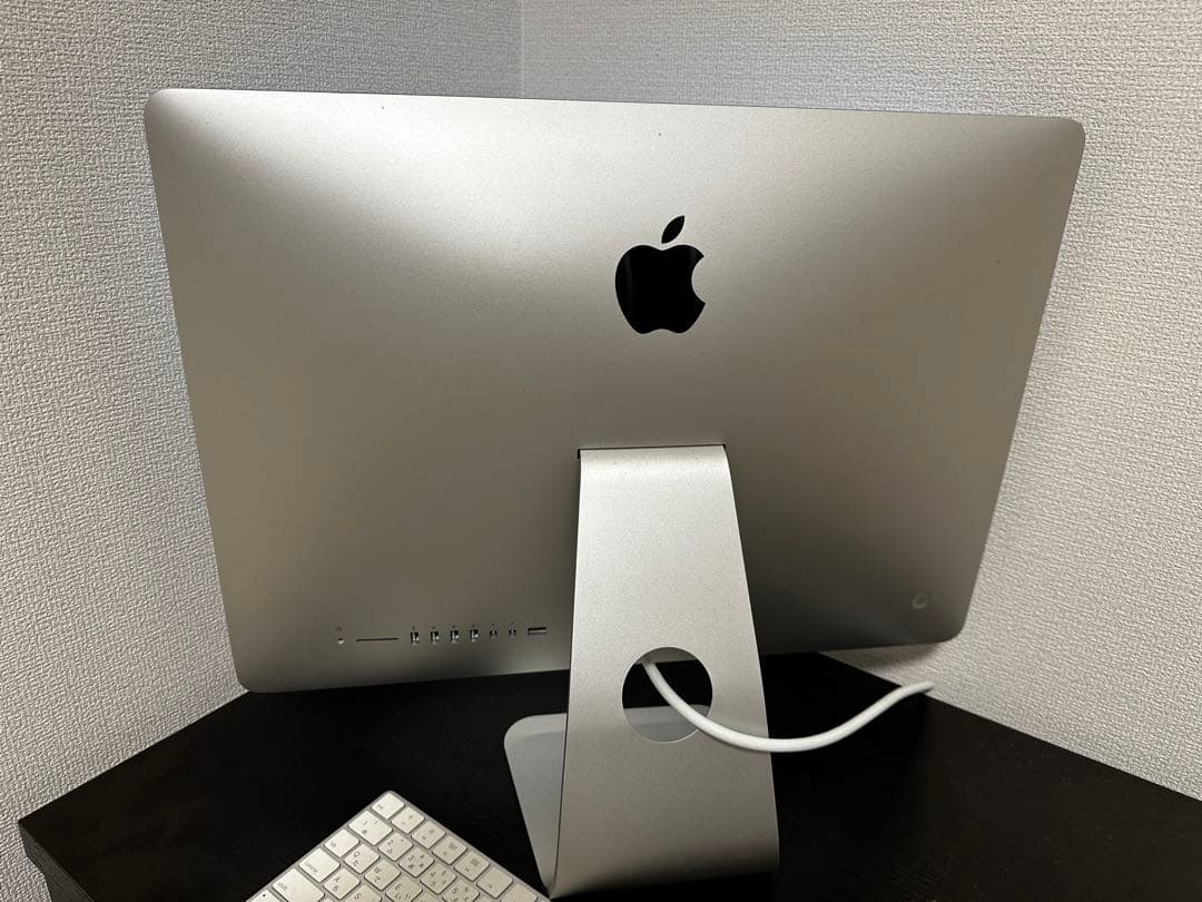 Apple iMac Retina4K21.5 2015 送料込み　限定！！