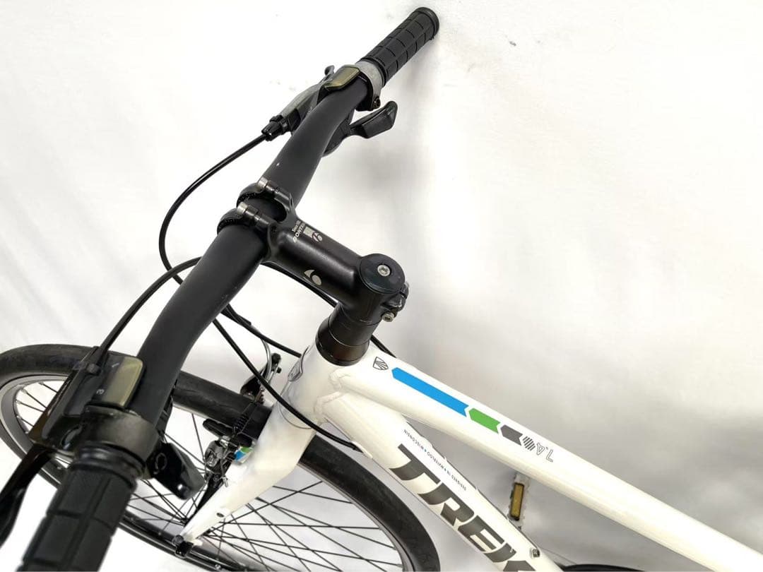 b*l様 送料無料【即乘】トレック TREK クロスバイク 超軽量10.8キロ2