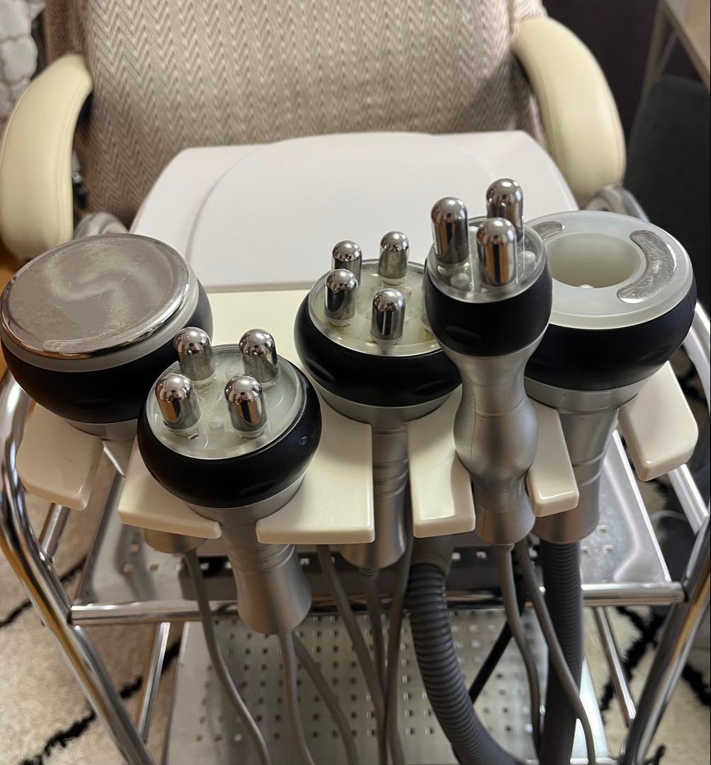 業務用40khzキャビテーション&ラジオ波 顔&身体用　説明書付