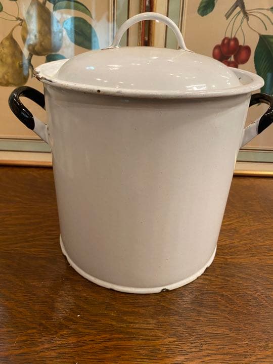 イギリス　アンティークフラワー缶