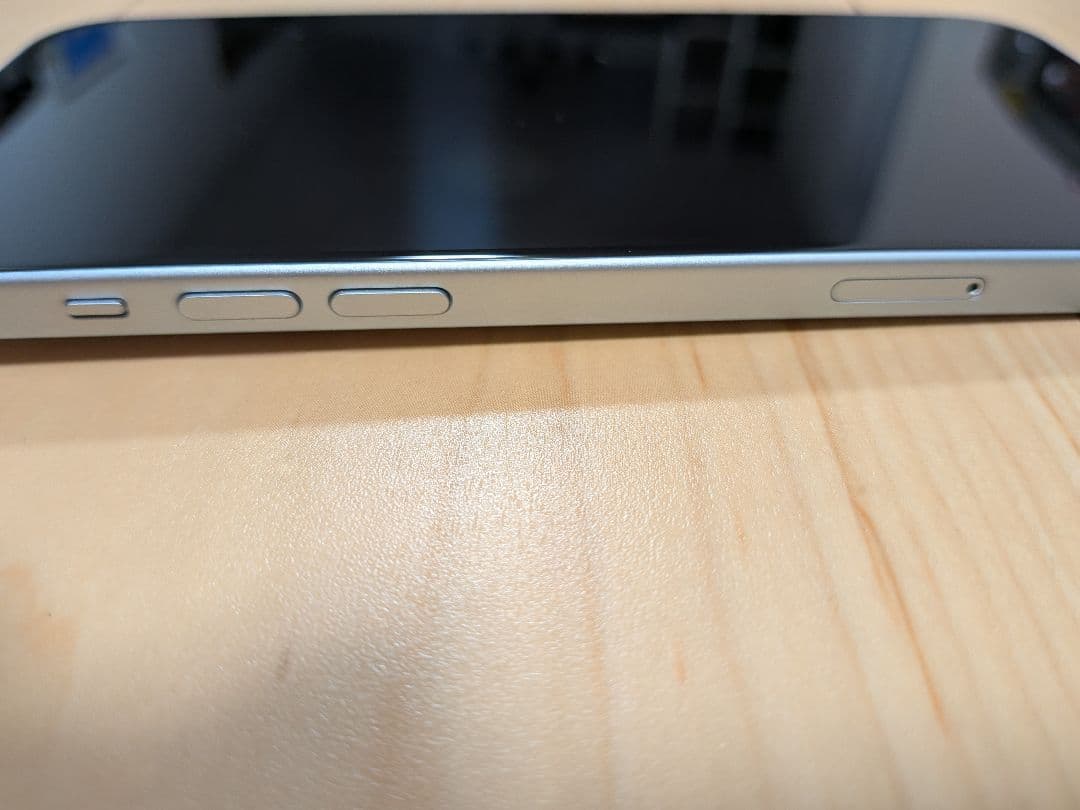 iPhone 15 Plus 128GB ブルー　SIMフリーモデル　本体