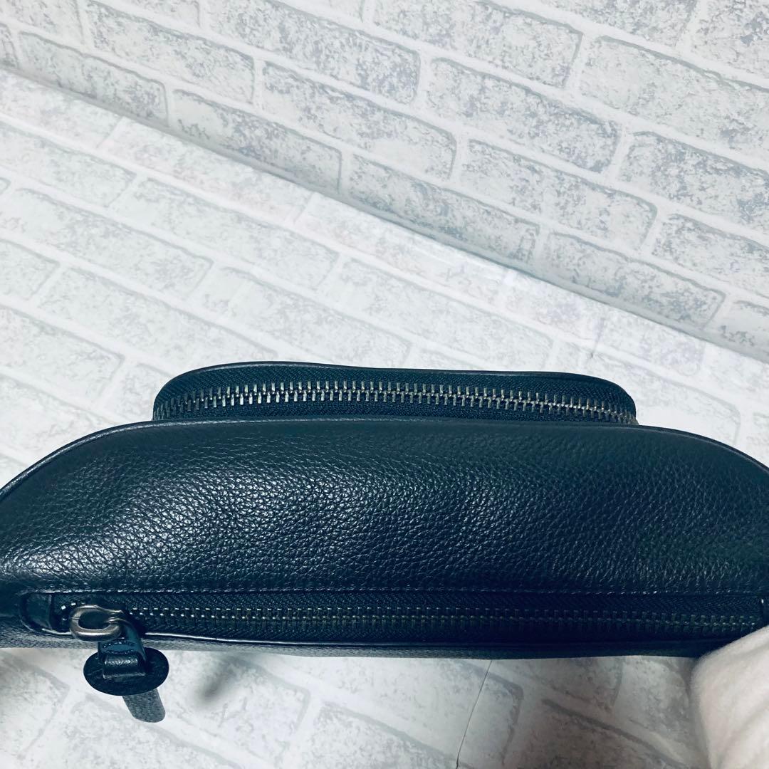【美品】　COACH ウエストポーチ　ボディバッグ　トンプソン シグネチャー