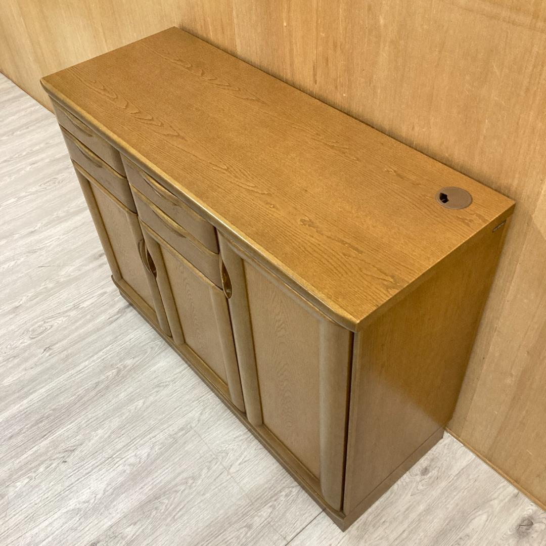 【カリモク】キッチンボード　キッチンカウンター　食器棚　レンジボード