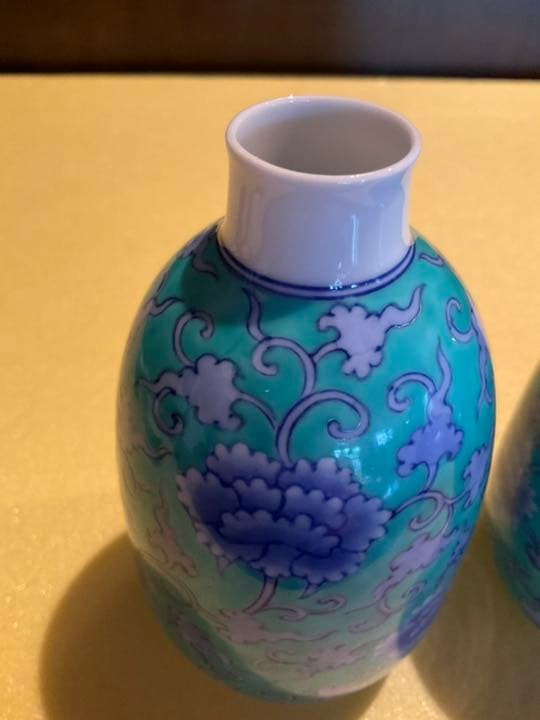 香蘭社　青華緑彩唐草文　手描き　酒器7点セット