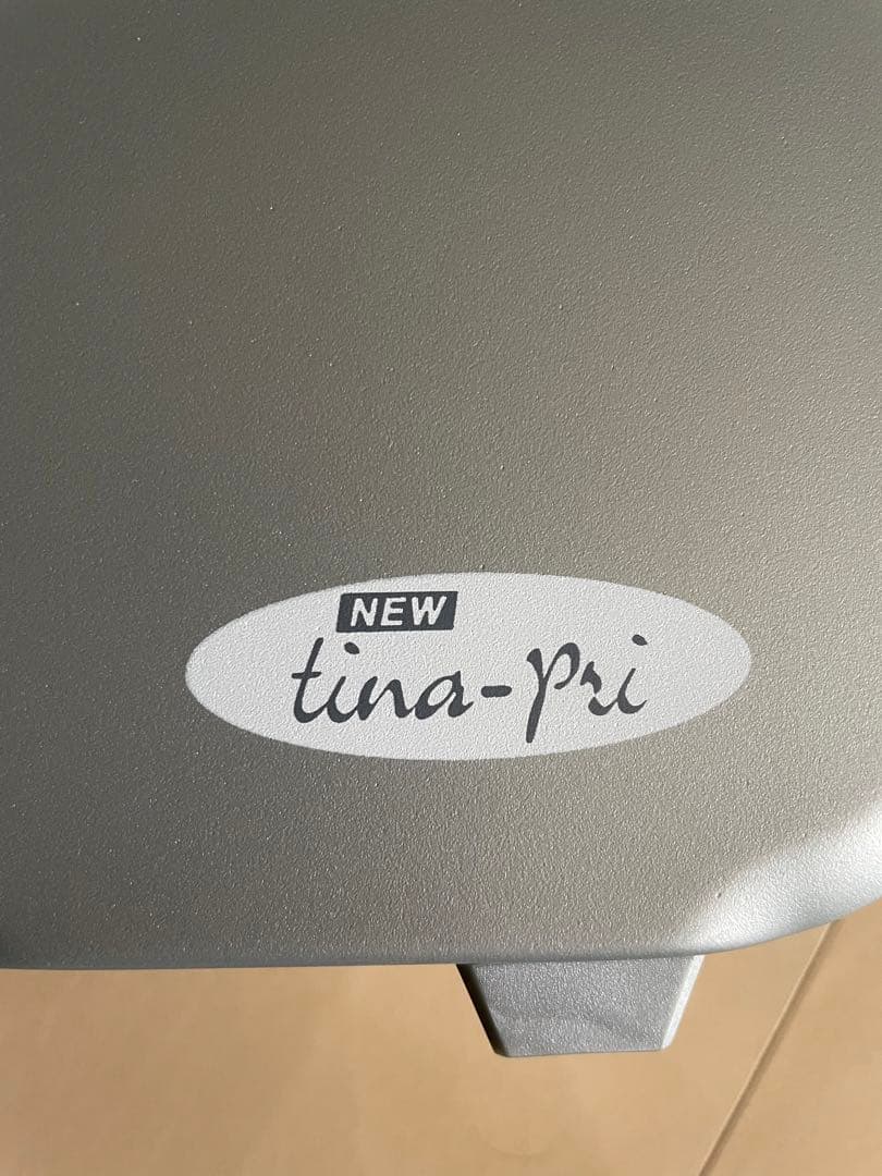 ティナプリ(tina-pri)美顔器　超音波　ソニック HSJ-05S