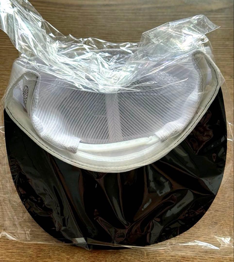 love ear art メッシュキャップ