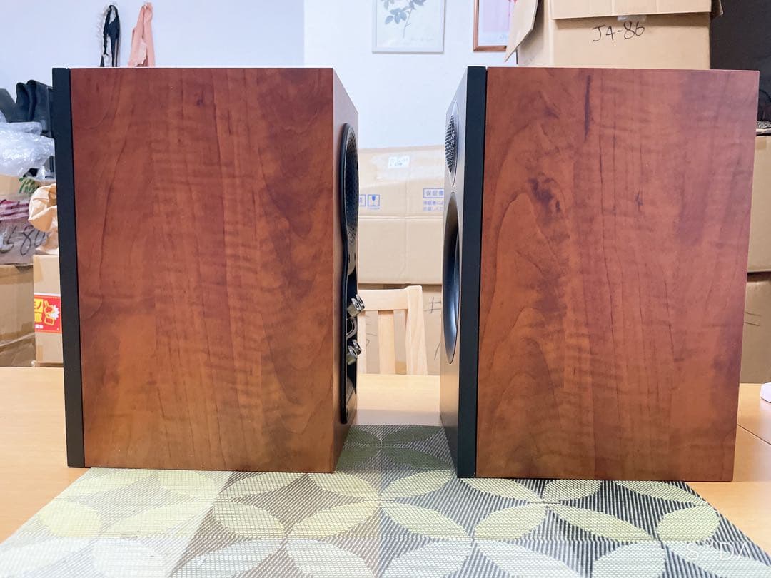 B&W　Bowers & Wilkins 607 S2 AE 動作保証