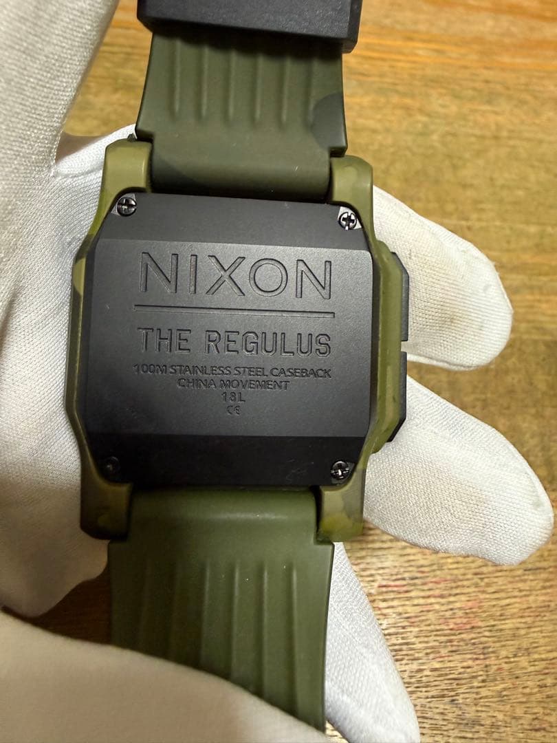 ヒ*。様 ニクソン　レグルス　マルチカムトロピック