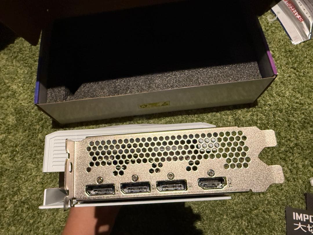 グラフィックボード・グラボ・ビデオカード ASRock Steel Legend Intel ARC B580