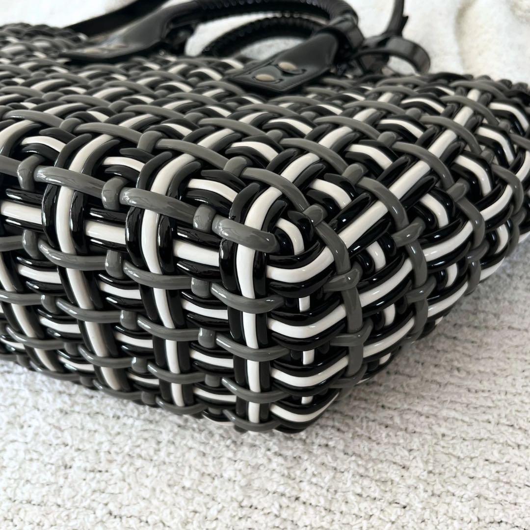 新品同様！BALENCIAGA バレンシアガ ビストロXS カゴバッグ