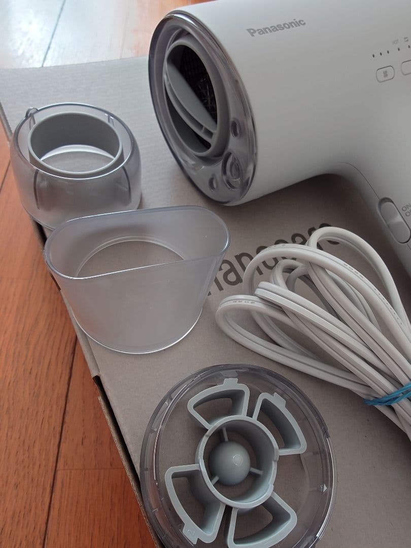 新品　５年延長保証Panasonic ヘアドライヤー EH-NA0K-H