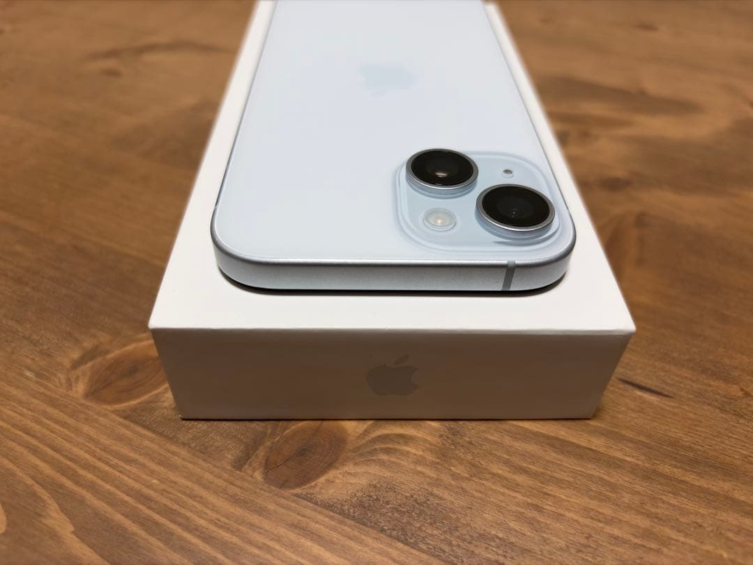 Apple iPhone 15 ブルー　本体,箱,ケーブル