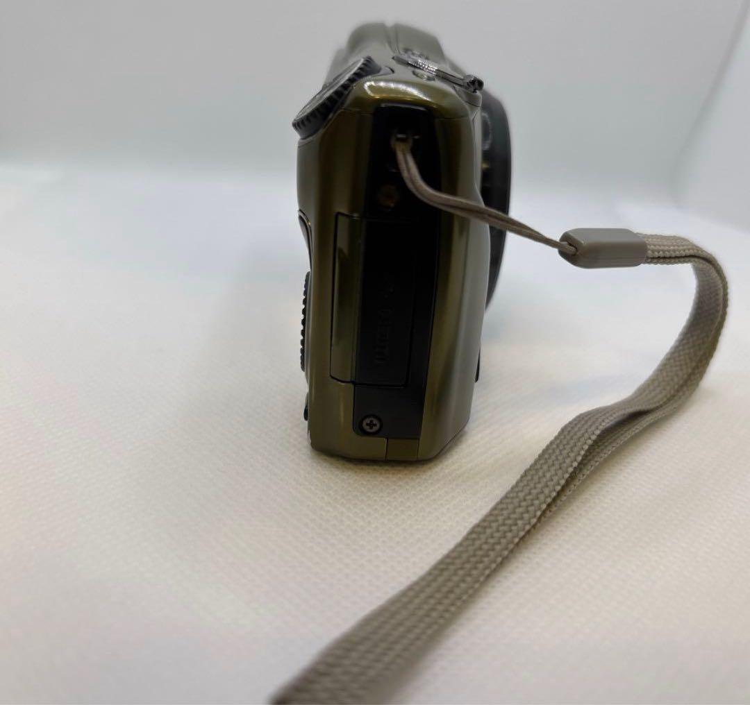 FUJIFILM FinePix F820EXR 光学18倍ズーム 16MP