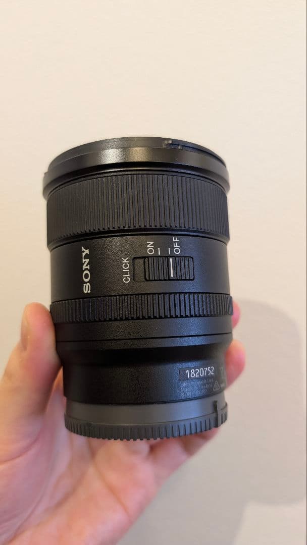 SONY SEL20F18G 20mm F1.8 単焦点広角レンズ