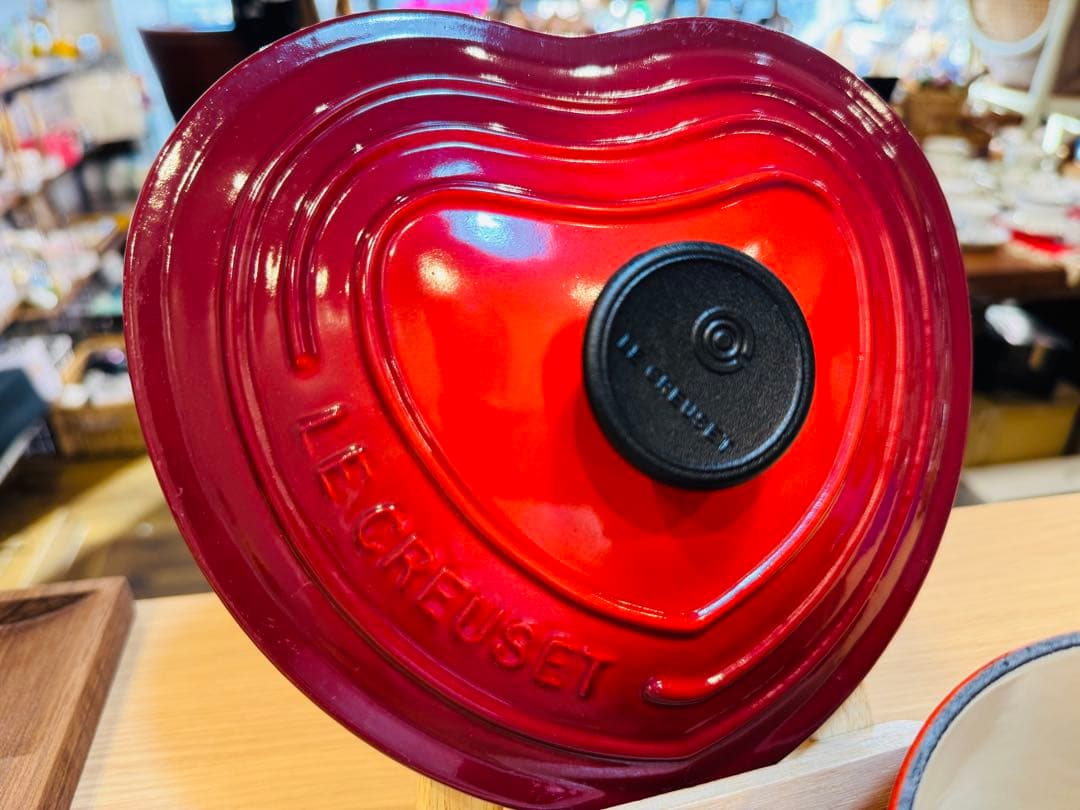 A8002【ルクルーゼ】ココット ダムール 両手鍋 20cm チェリーレッド