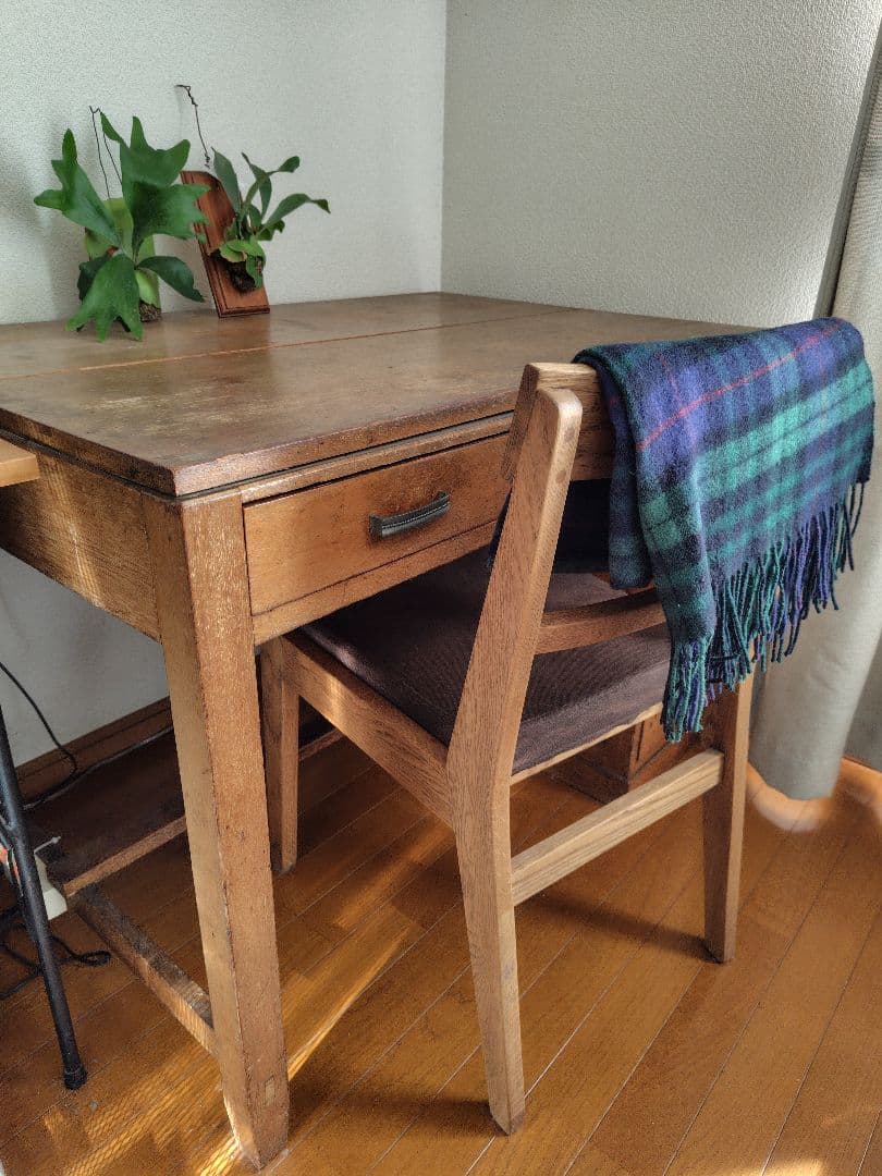 アンティークヴィンテージ昭和レトロ無垢材片袖机