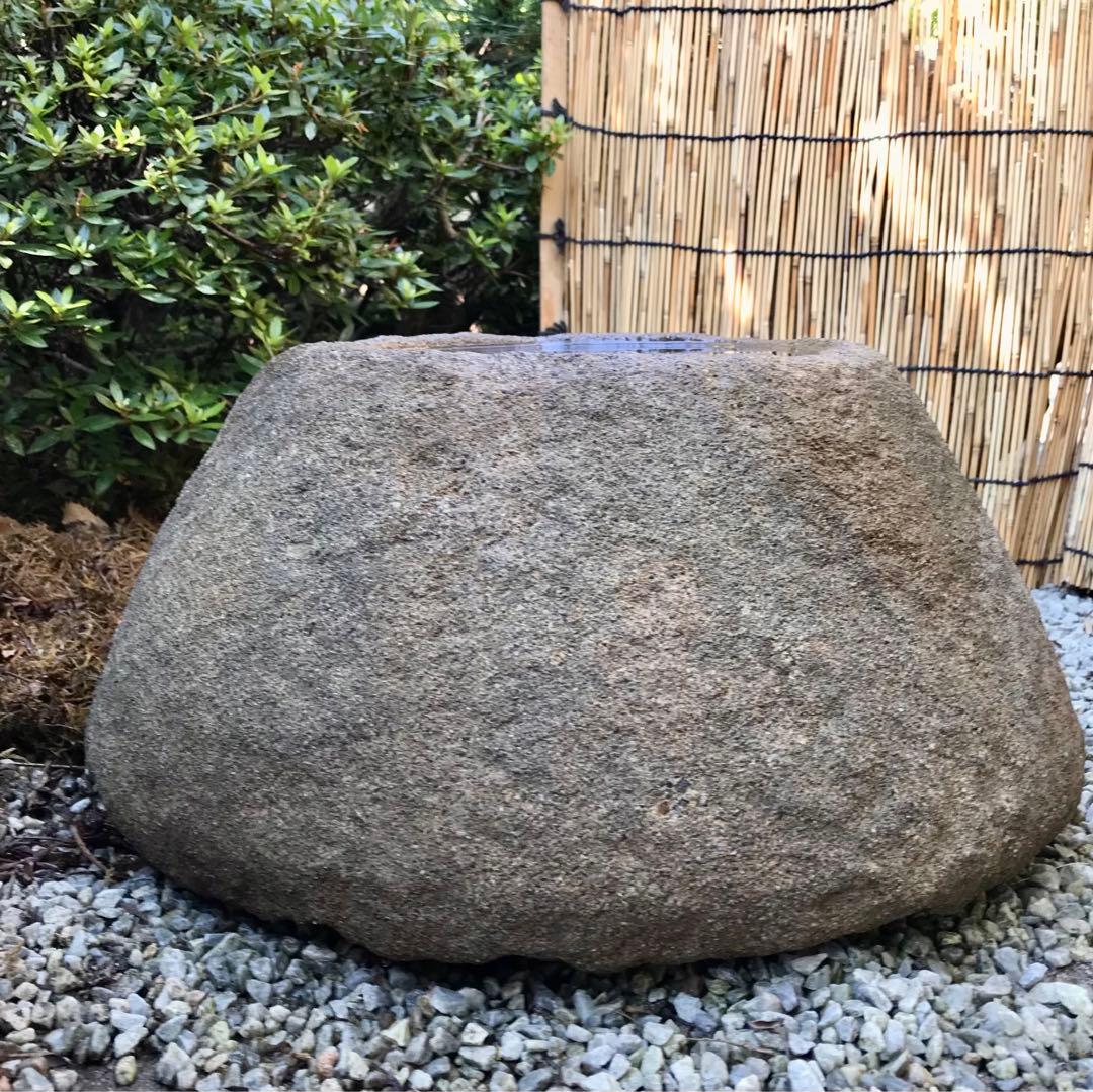 【天然自然石蹲・水鉢・向鉢・茶庭】オブジェ・庭石・置物・ガーデニング・バードバス