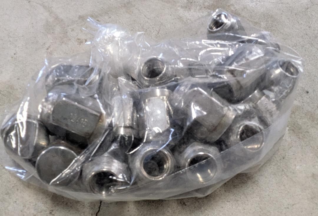 225/65R17　ブリヂストン スタッドレス　ホイール付き　4本セット