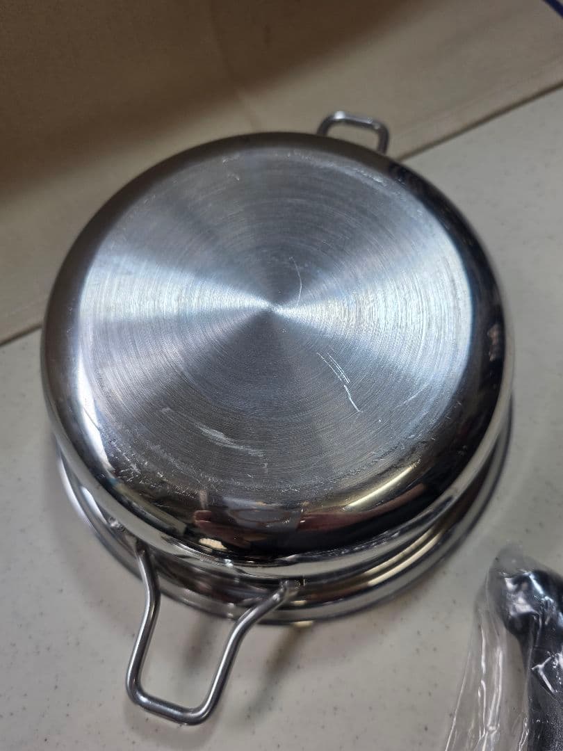 ◇leeds◇SALADMASTER （１コート）ステンレス深型鍋■中古■