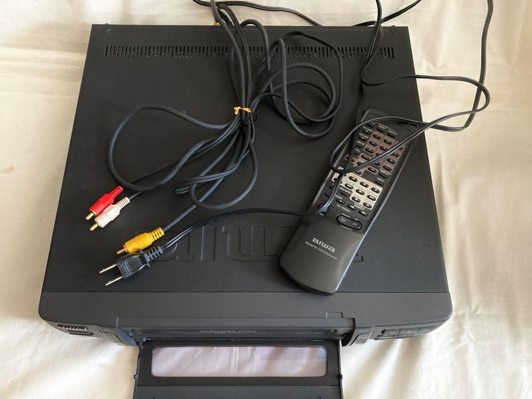 Aiwaビデオカセットレコ-ダ-(HV-MC1)