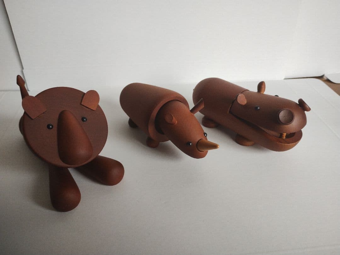 木彫りの動物たち