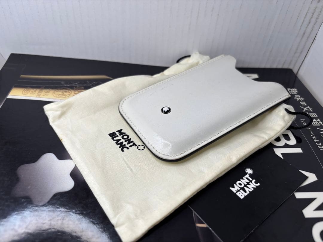 ⭐️美品⭐️モンブラン稀少完売逸品！本革製ペンポーチ・スマホケース・小物入れ白パール