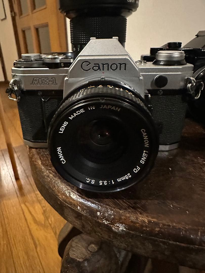 Canon A-1黒＋AE-1銀 レンズ3本付きセット
