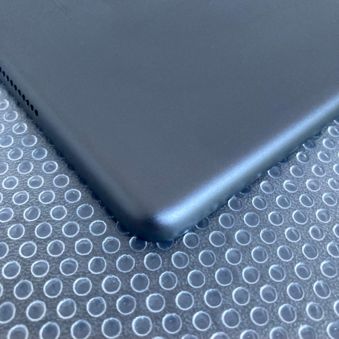 3030【早い者勝ち】iPad7 第7世代 32GB WIFIモデル☆